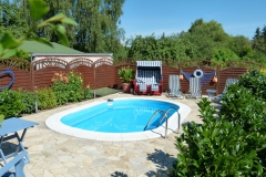 Pool und Wellnessbereich